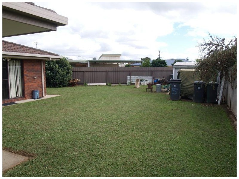 100 Quinn Street, Numurkah VIC 3636