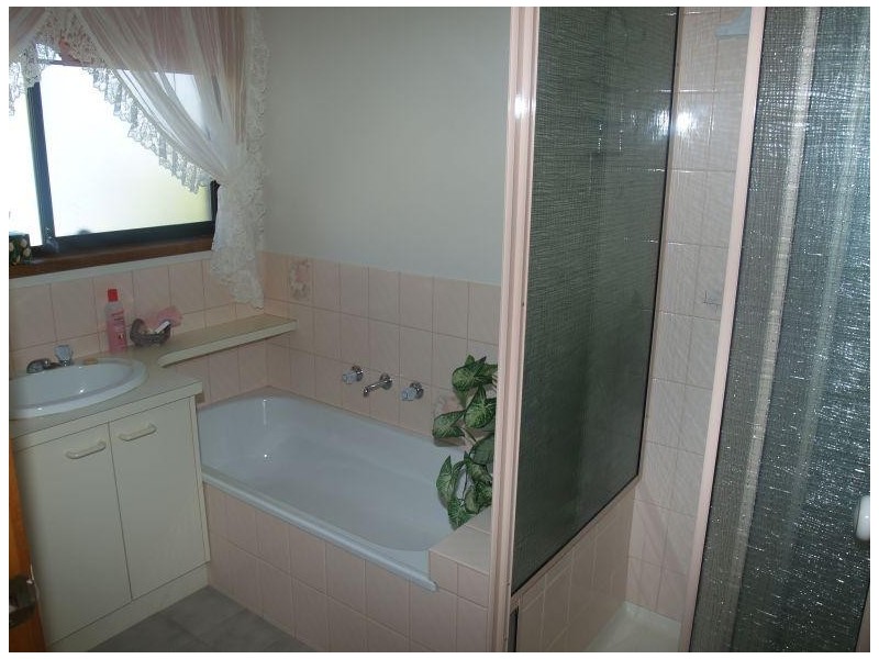 3 /6 Thornton Street, Numurkah VIC 3636