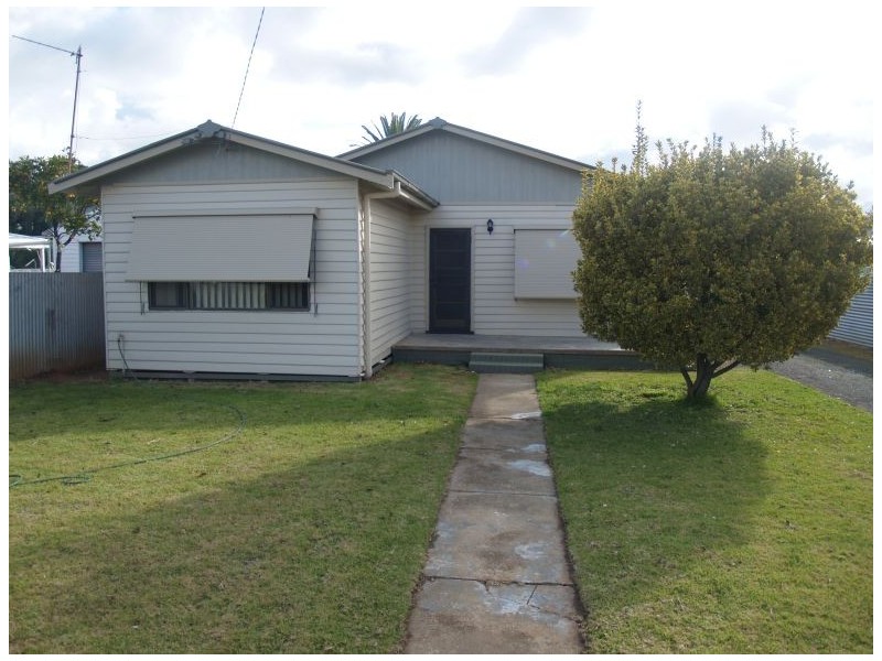 15 Queen Street, Numurkah VIC 3636