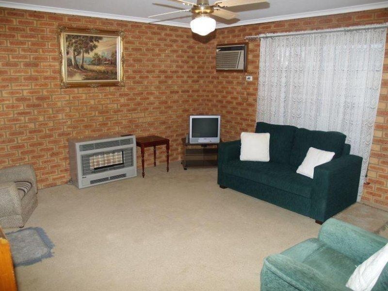 2/117 Saxton Street, Numurkah VIC 3636