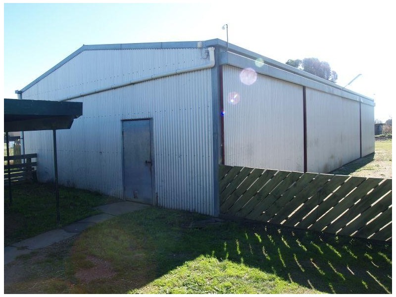 52 Wattle Drv, Numurkah VIC 3636