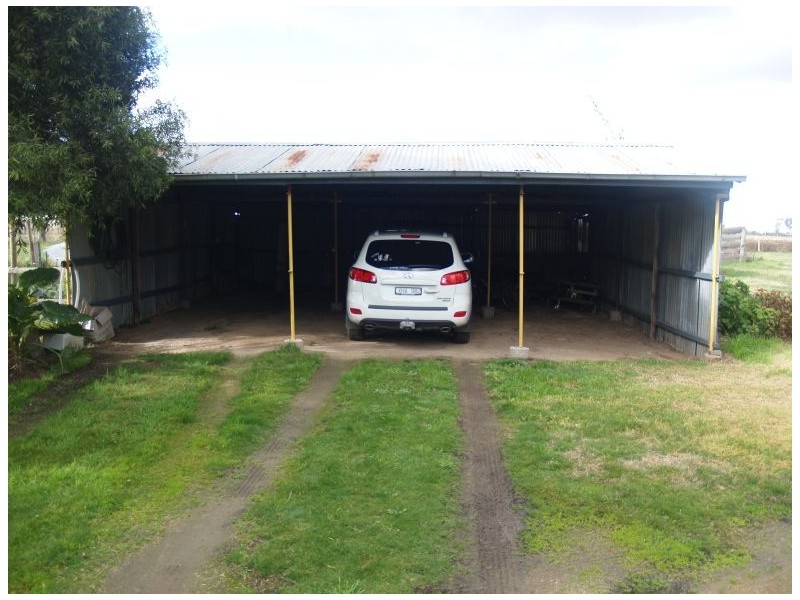 88 Waaia – Bearii Road, Waaia VIC 3637