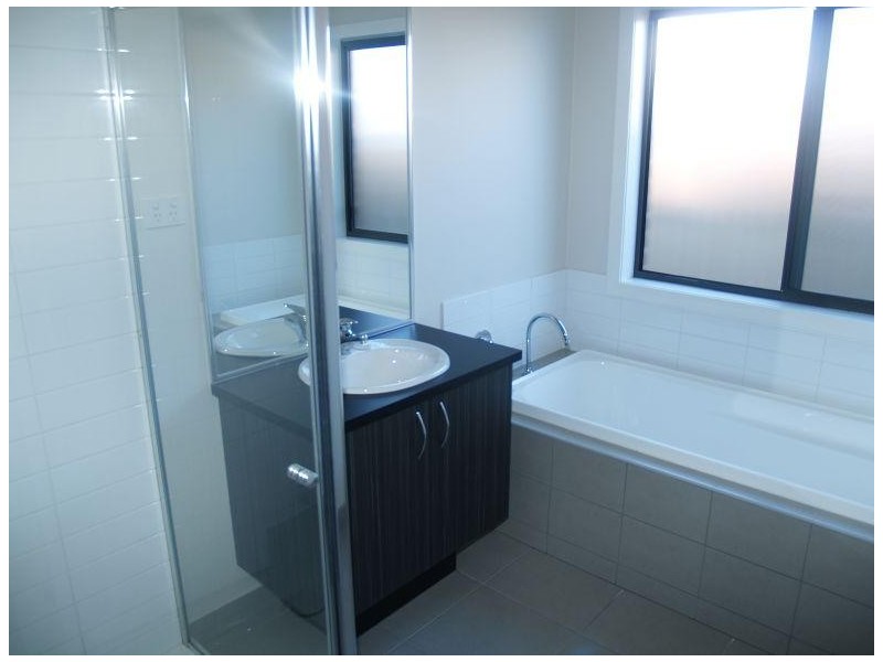 31 Madeline Street, Numurkah VIC 3636