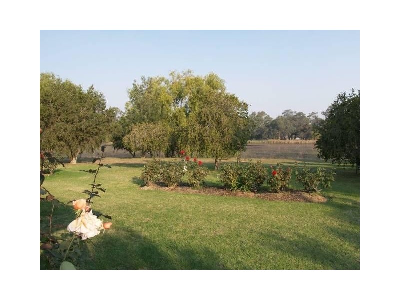 1/2 Russell Street, Numurkah VIC 3636