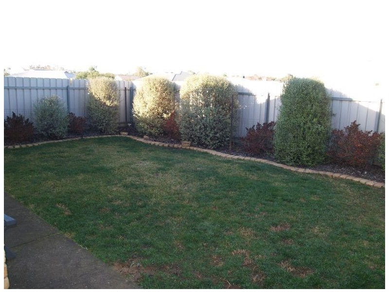 25 Russell Street, Numurkah VIC 3636
