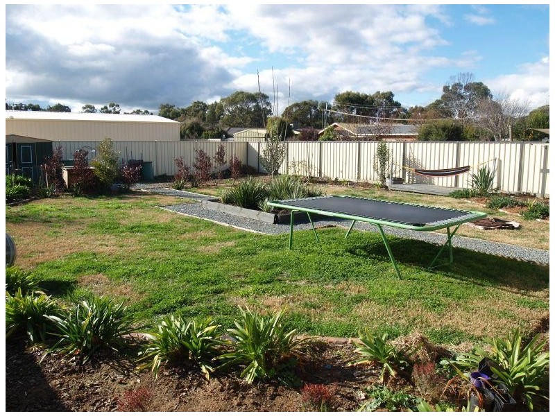 29 Madeline Street, Numurkah VIC 3636