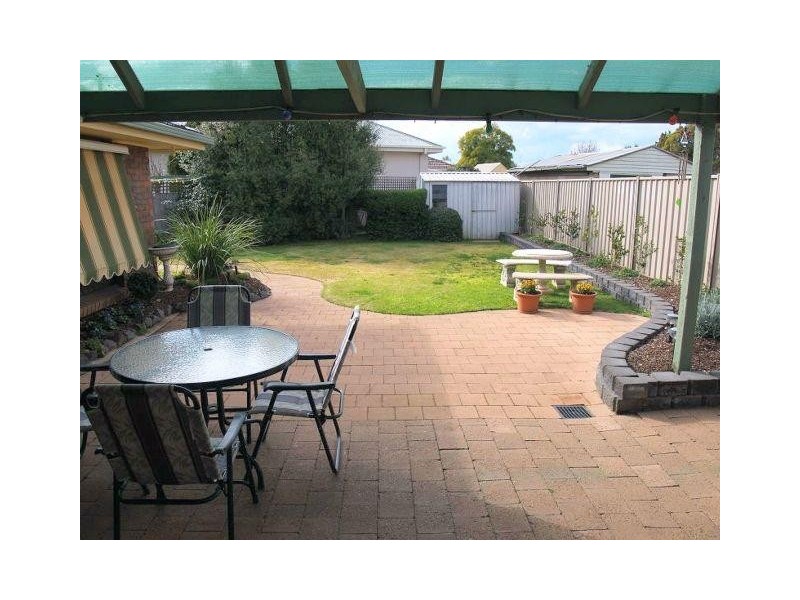 9 Mc Gregor Street, Numurkah VIC 3636