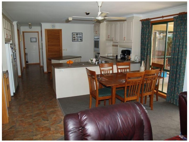 3 Reynolds Drive, Numurkah VIC 3636