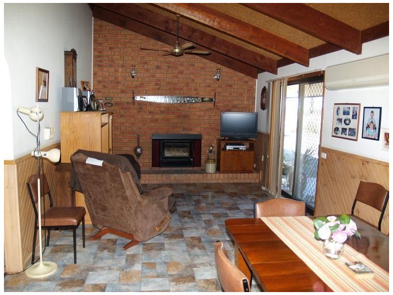 16 Allans Road, Numurkah VIC 3636