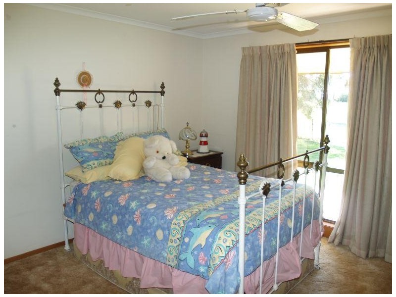 16 Allans Road, Numurkah VIC 3636