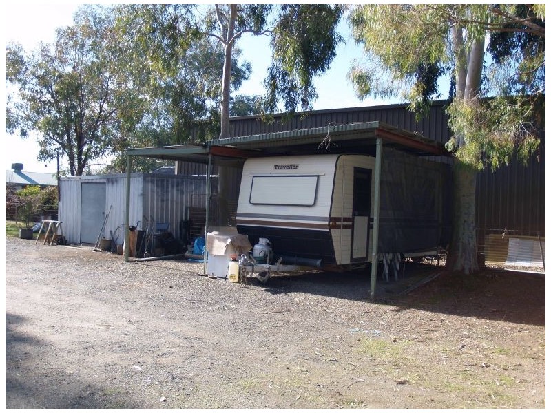 5 Glenny Lane, Numurkah VIC 3636