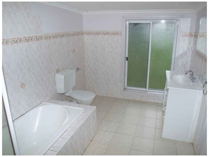 8 Paterson Street, Numurkah VIC 3636