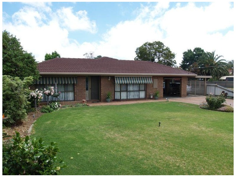 12 Centenary Court, Numurkah VIC 3636