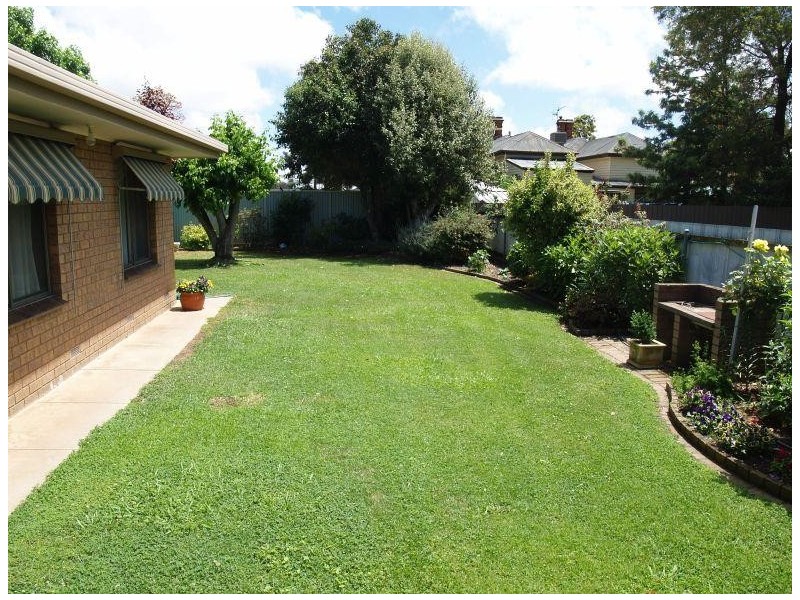 12 Centenary Court, Numurkah VIC 3636