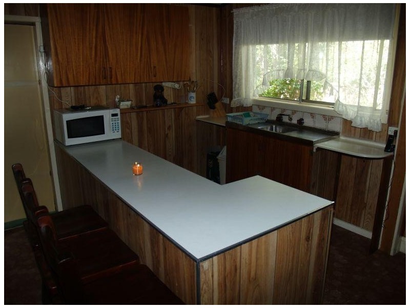 27 Mc Carthy Avenue, Numurkah VIC 3636