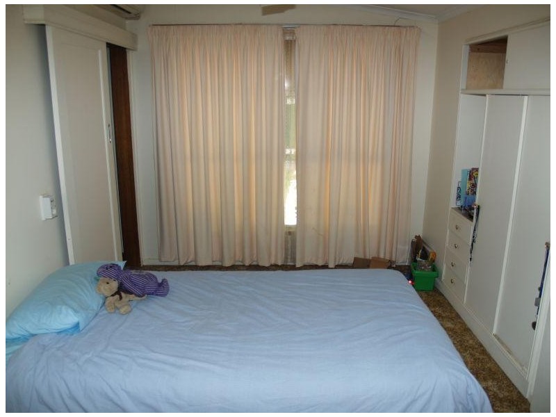 33 Mc Carthy Avenue, Numurkah VIC 3636