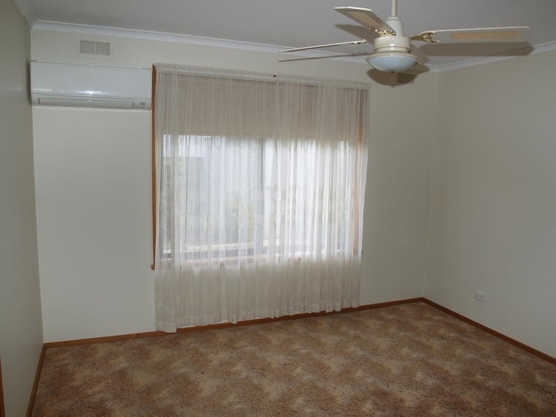 2 28 Gray Street, Numurkah VIC 3636