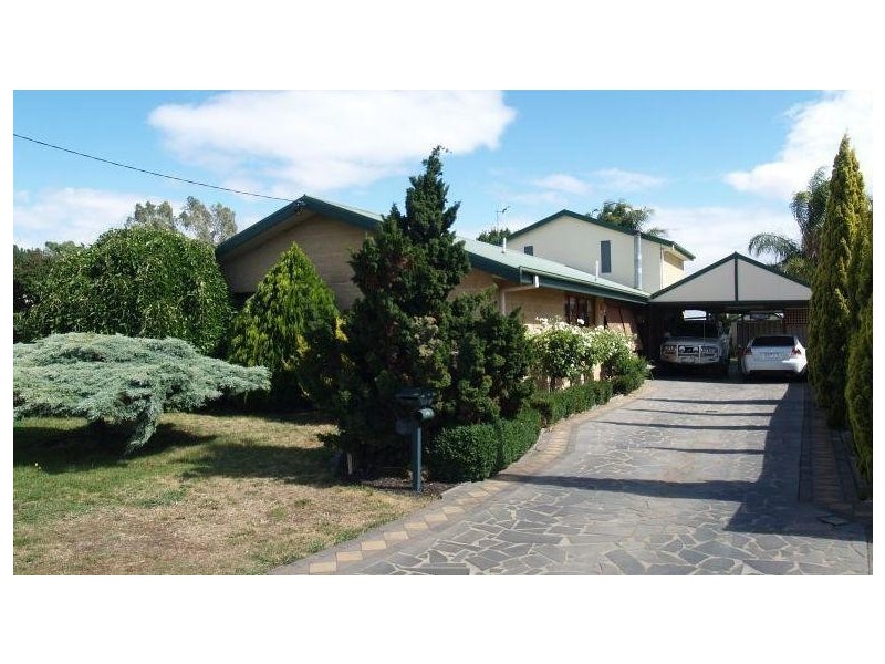 11 Collis Street, Numurkah VIC 3636