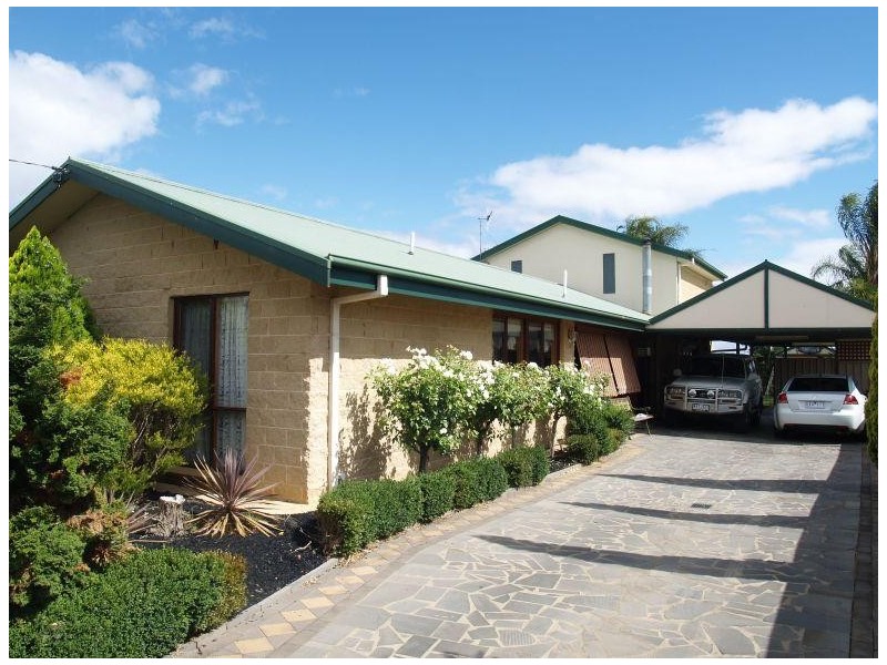11 Collis Street, Numurkah VIC 3636