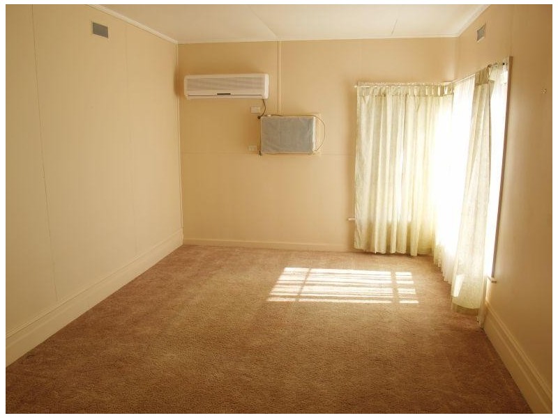 1/11 Dolphin Street, Numurkah VIC 3636