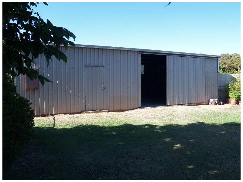 60 O’ Kanes Road, Numurkah VIC 3636