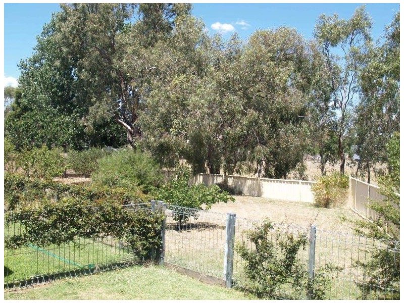 4 Harding Court, Numurkah VIC 3636
