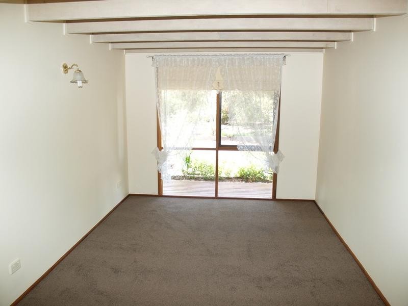 5 Glenny Lane, Numurkah VIC 3636