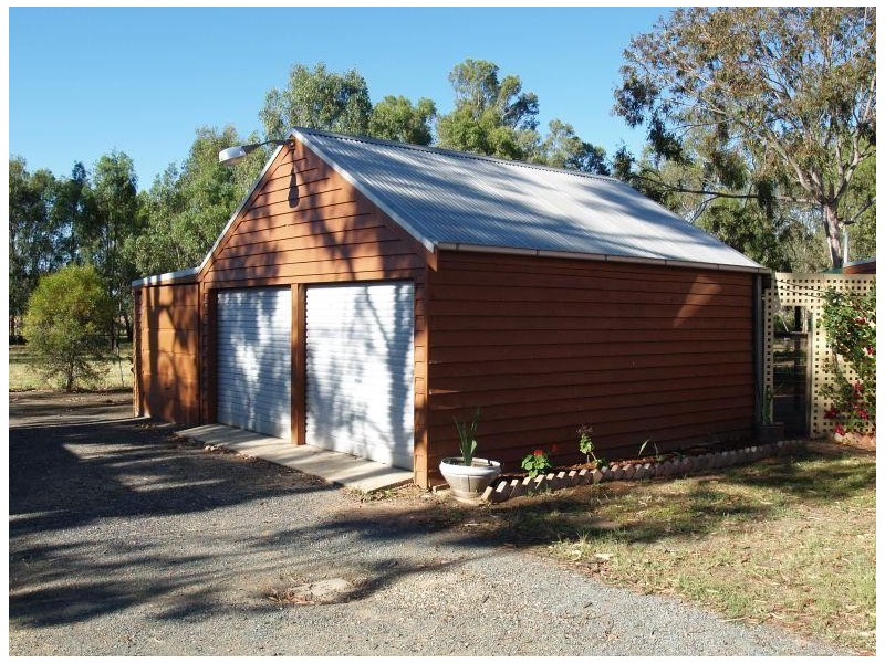 5 Glenny Lane, Numurkah VIC 3636