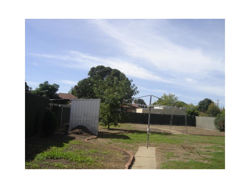 13 Hawker Street, Nathalia VIC 3638