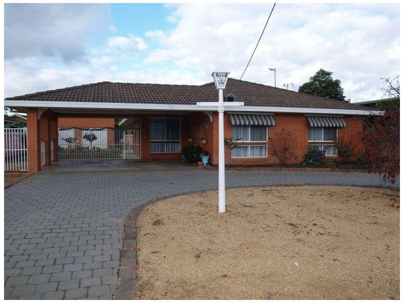 9 Centenary Court, Numurkah VIC 3636