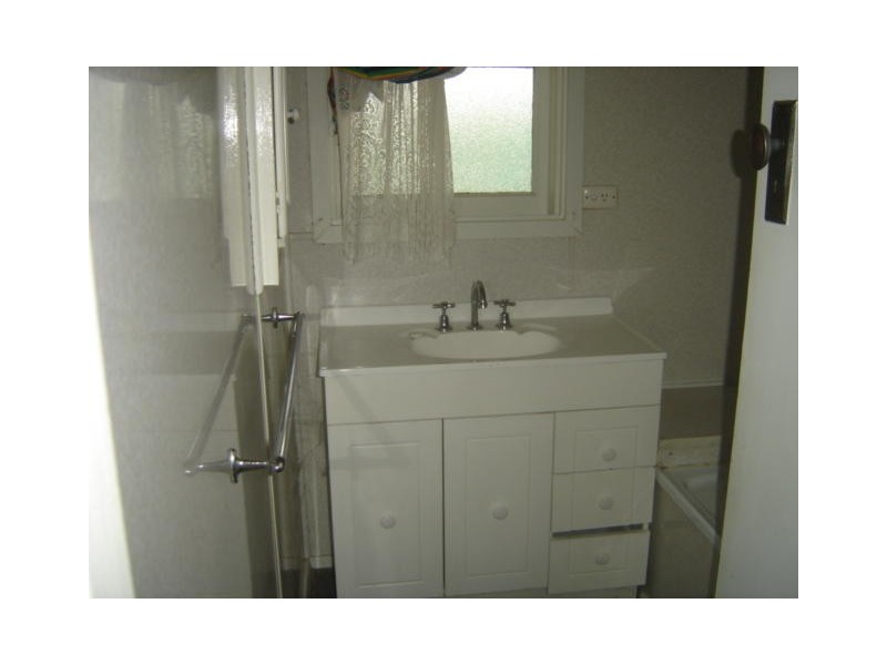 4 Pinnuck Street, Numurkah VIC 3636