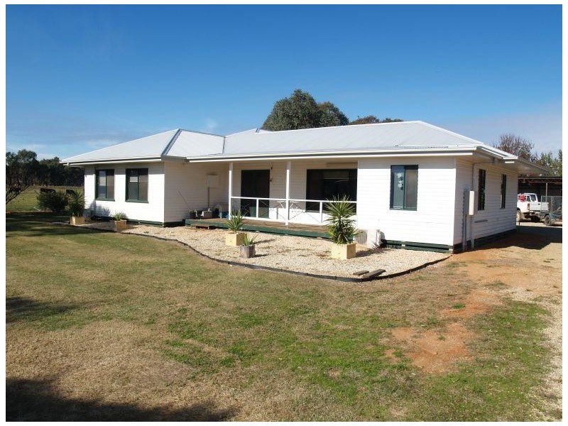 140 Berrys Road, Katunga VIC 3640