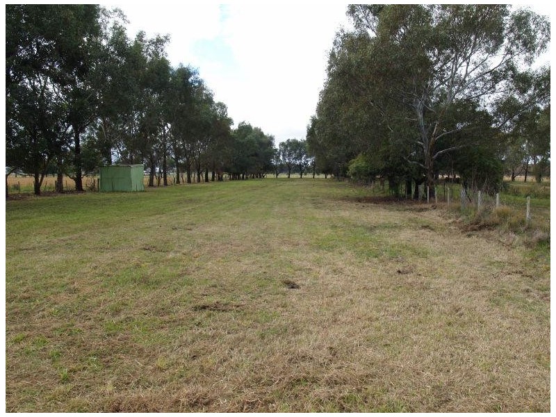 634 Naring Hall Road, Numurkah VIC 3636