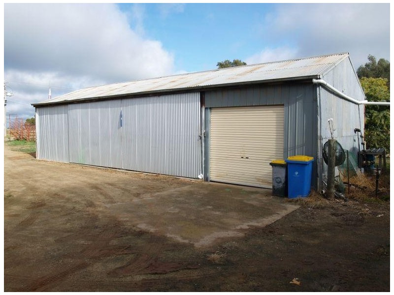 634 Naring Hall Road, Numurkah VIC 3636