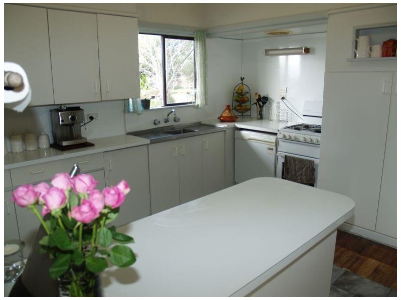 634 Naring Hall Road, Numurkah VIC 3636