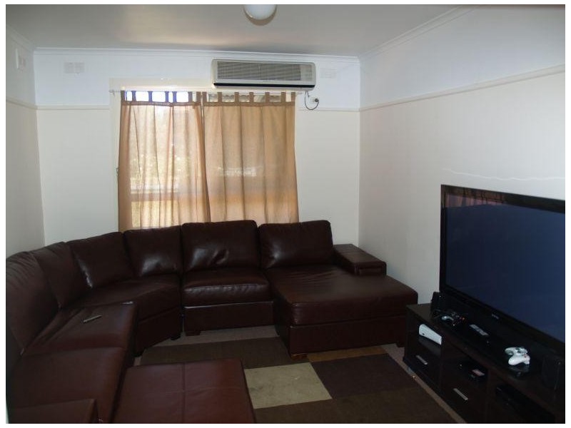 16 Hawker Street, Nathalia VIC 3638