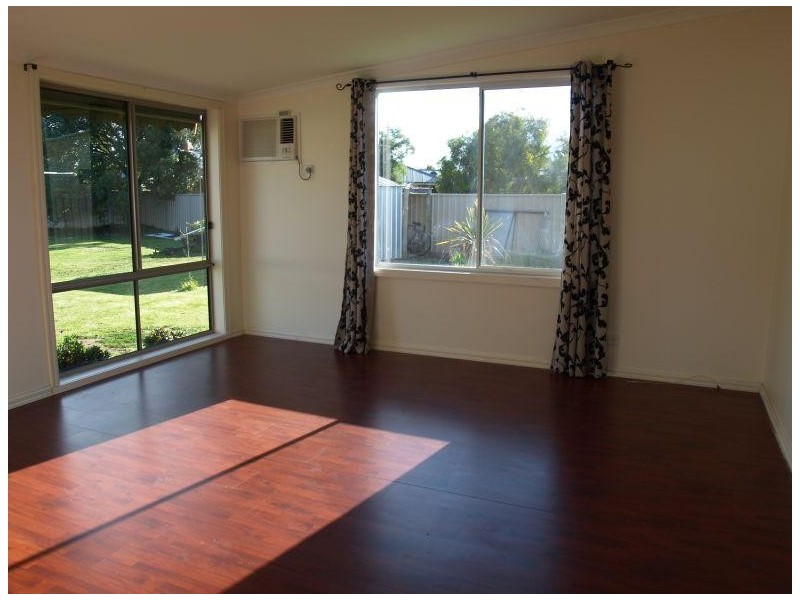 4 Bitcon Place, Numurkah VIC 3636