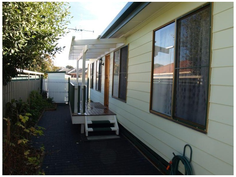 32 Murray Ave, Numurkah VIC 3636