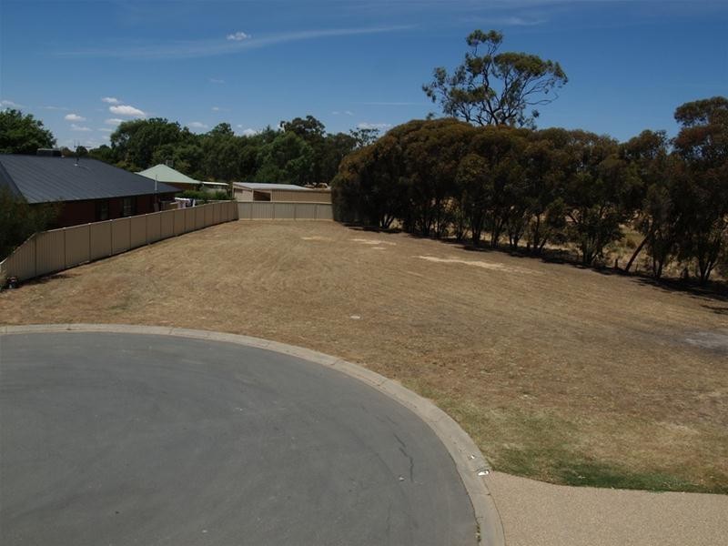 5 Reed Court, Numurkah VIC 3636