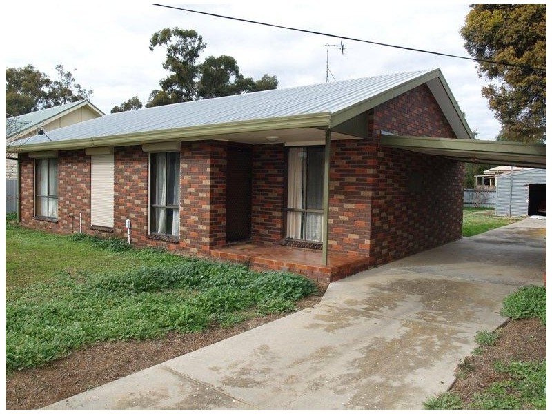 71 Knox Street, Numurkah VIC 3636