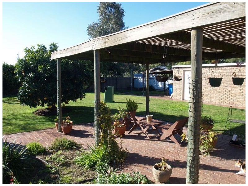 4 Cullen Court, Numurkah VIC 3636