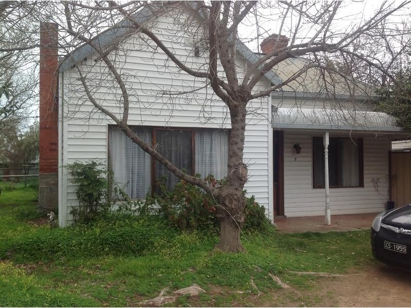 7 Carter Street, Katunga VIC 3640