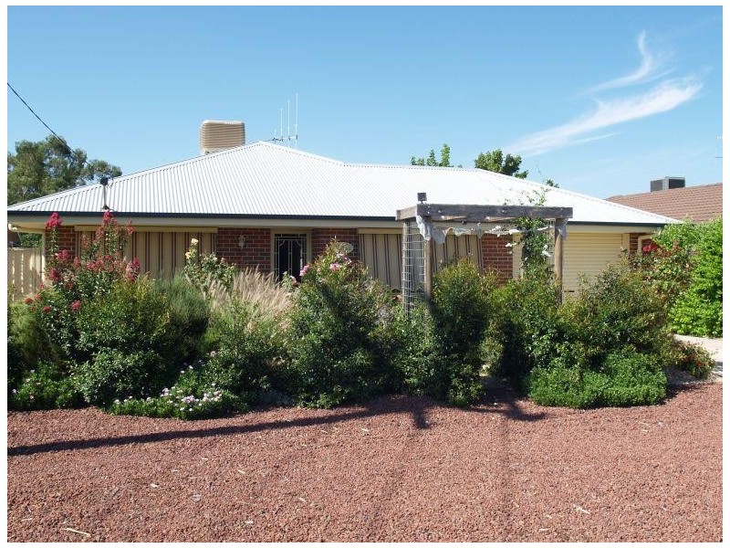 6 Mae Street, Numurkah VIC 3636