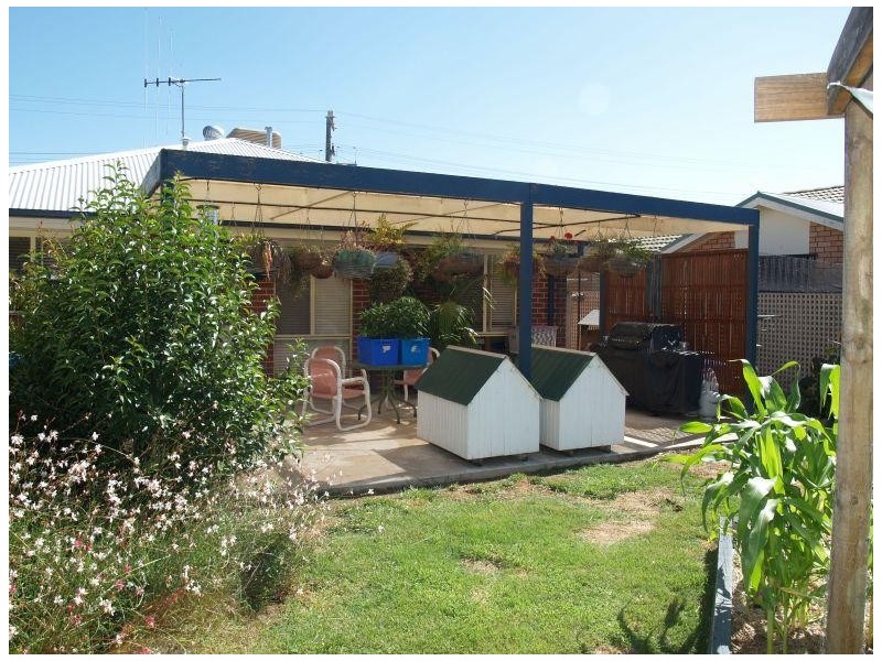 6 Mae Street, Numurkah VIC 3636