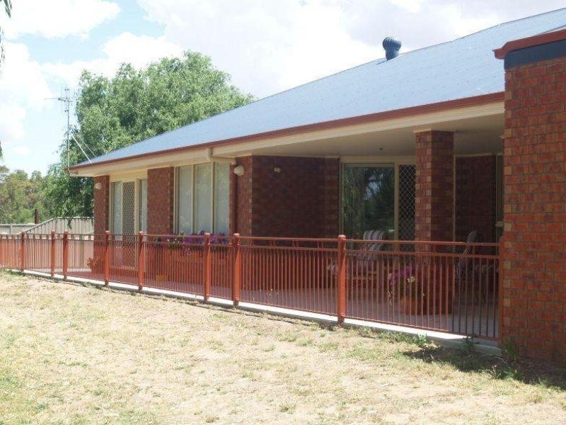 17 Wattle Drive, Numurkah VIC 3636