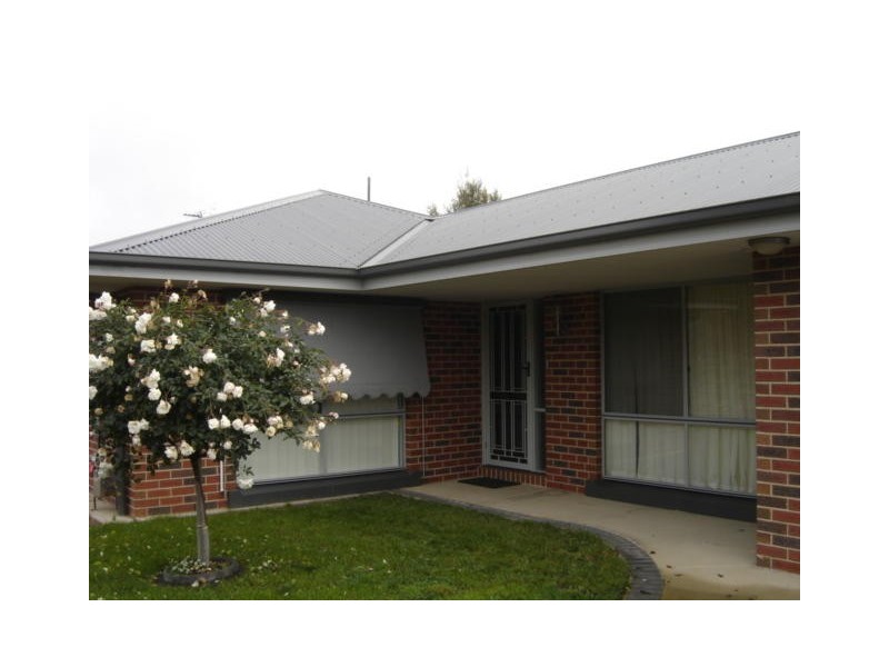 1/7 Olivia Court, Numurkah VIC 3636