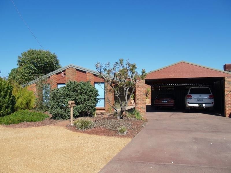 57 Russell Street, Numurkah VIC 3636