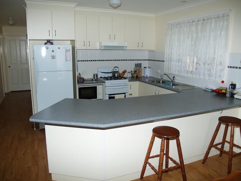 1 35 Mccarthy Ave, Numurkah VIC 3636