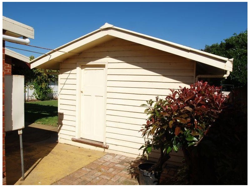 21 Tocumwal Road, Numurkah VIC 3636