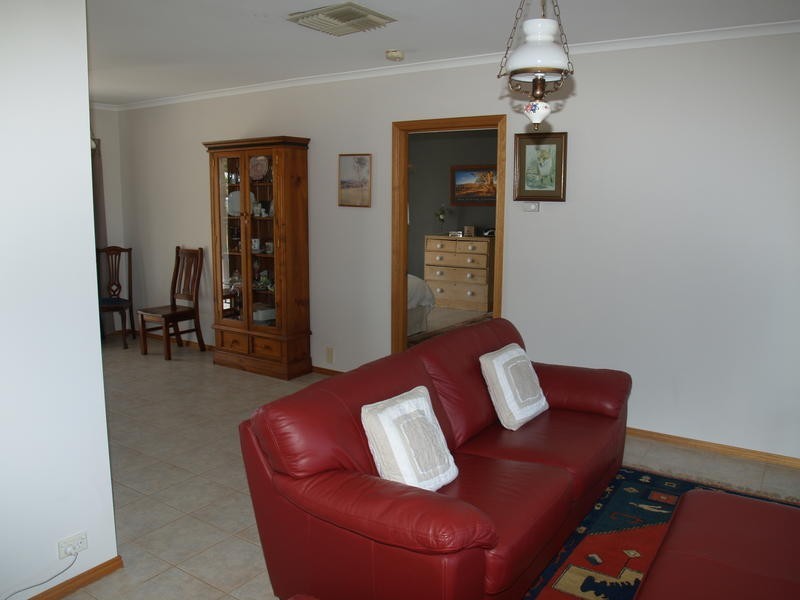 2 Carter Street East, Katunga VIC 3640
